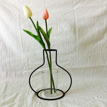 Load image into Gallery viewer, Creative Art Style Retro Iron Line Flowers Vase Metal Plant Holder Modern Solid Nordic Styles Iron Vase Home Art Garden Decor
